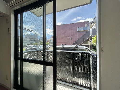 バルコニー　バルコニー