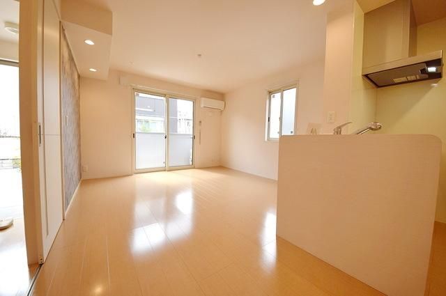 居室・リビング　広々リビング