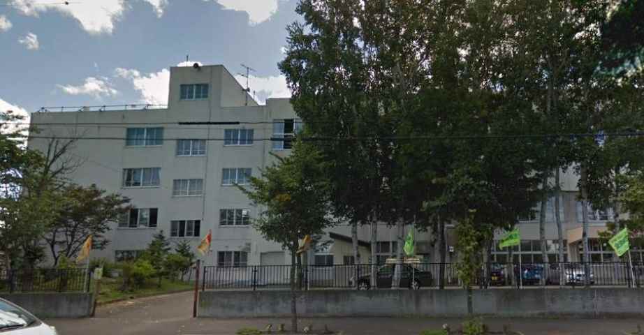 小学校　新琴似南小（小学校）まで231m