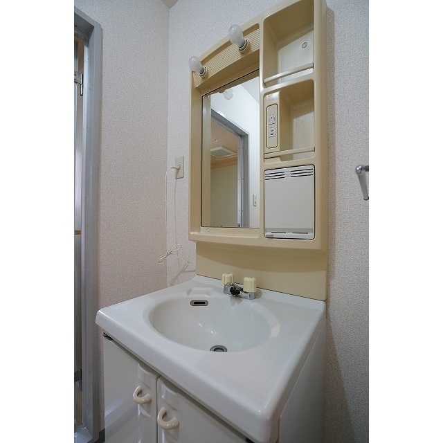 洗面設備　独立洗面台