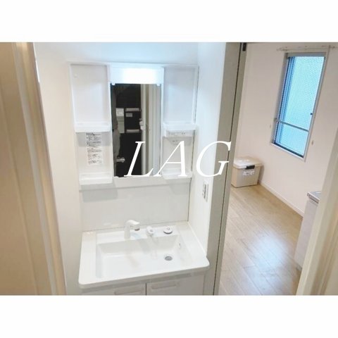 洗面設備　洗面台です。