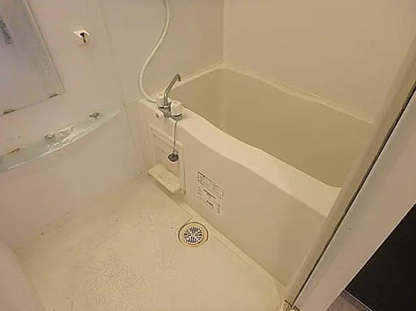 バス・シャワールーム　風呂