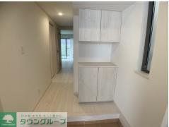 玄関　リビング/居室