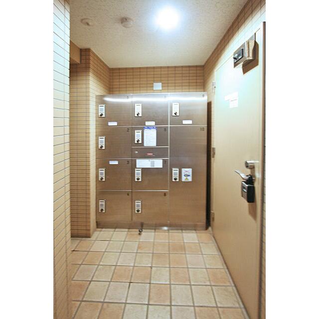 その他　宅配ボックス完備