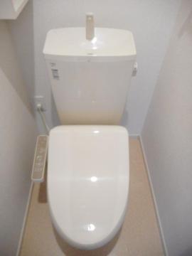 トイレ　シャワー付トイレ