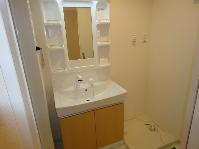 洗面設備　洗髪洗面化粧台