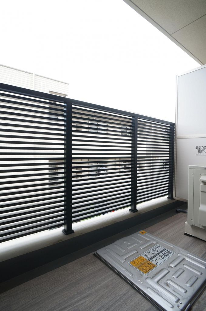 バルコニー　バルコニー