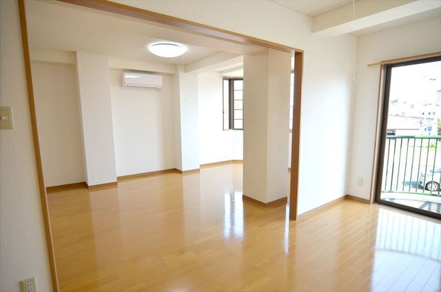その他部屋・スペース　洋室１８．２帖