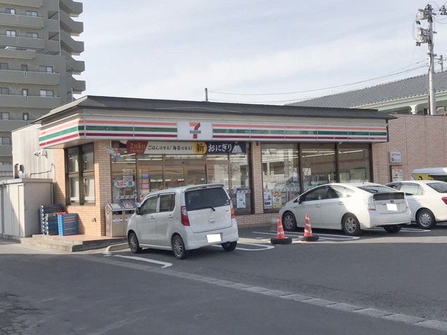 コンビニ　セブンイレブン郡山桑野2丁目店（コンビニ）まで278m