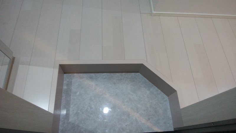 玄関　同タイプのお部屋のお部屋となります。