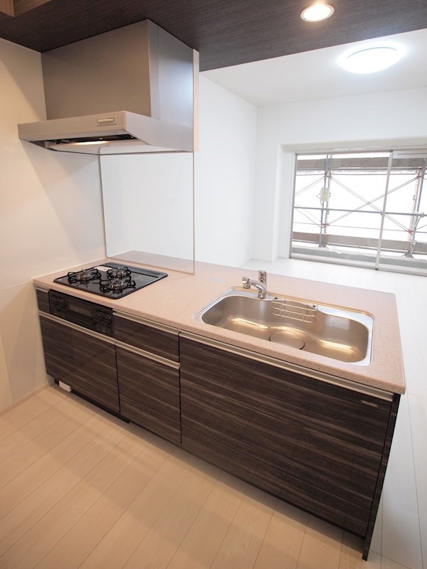 キッチン　カウンターシステムキッチン。