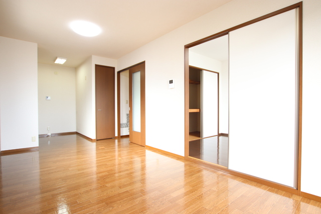 居室・リビング　照明は設備ではありません