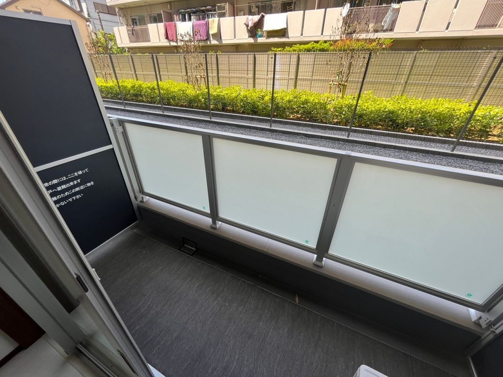 バルコニー　バルコニー