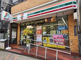 コンビニ　セブンイレブン東陽店（コンビニ）まで353m