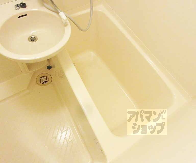 バス・シャワールーム　キレイなお風呂です