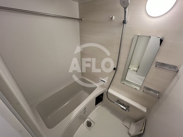 バス・シャワールーム　エスリードレジデンス梅田グランマークス　浴室