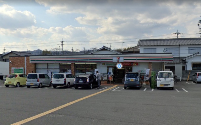 コンビニ　セブンイレブン　香寺溝口店（コンビニ）まで400m