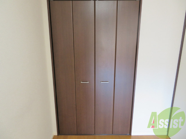 収納　こちら収納になっております。たくさん入りそうです。