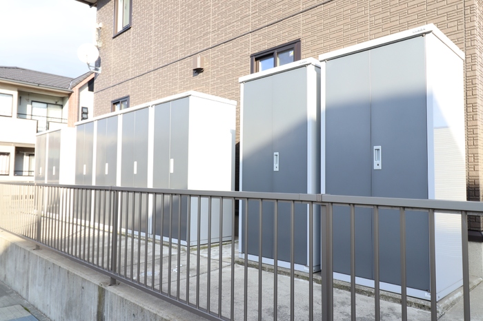 その他設備　タイヤなどしまえるトランクルームもございます♪