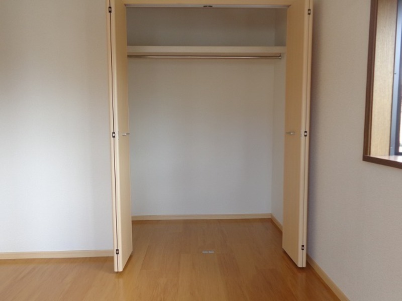 収納　図面と現状に相違がある場合には現状を優先