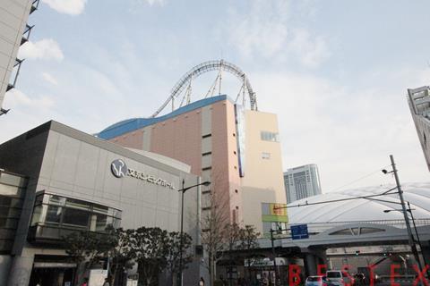 ショッピングセンター　LaQua（ショッピングセンター）まで905m