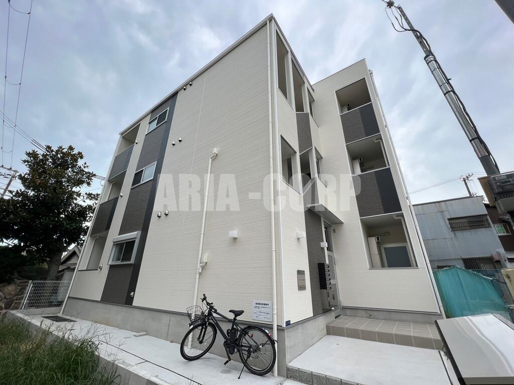 建物外観　2023年完成、大手ハウスメーカー施工デザイナーズアパート！