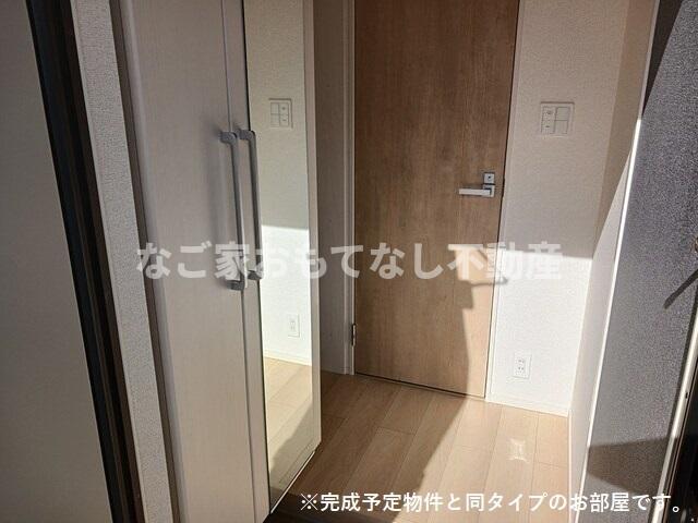 玄関　同タイプ写真