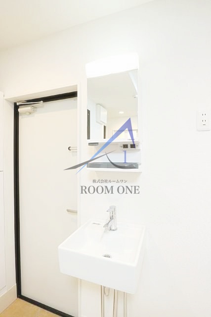 洗面設備　洗面台です。