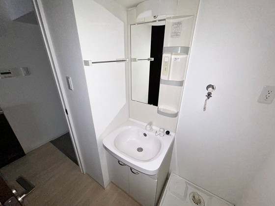 洗面設備　※別部屋の写真です