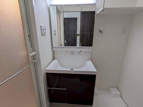 洗面設備　洗髪洗面化粧台