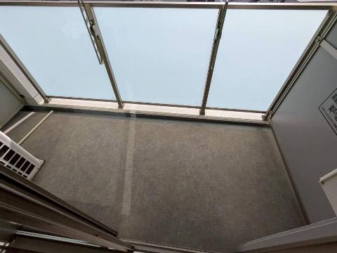 バルコニー　ベランダ