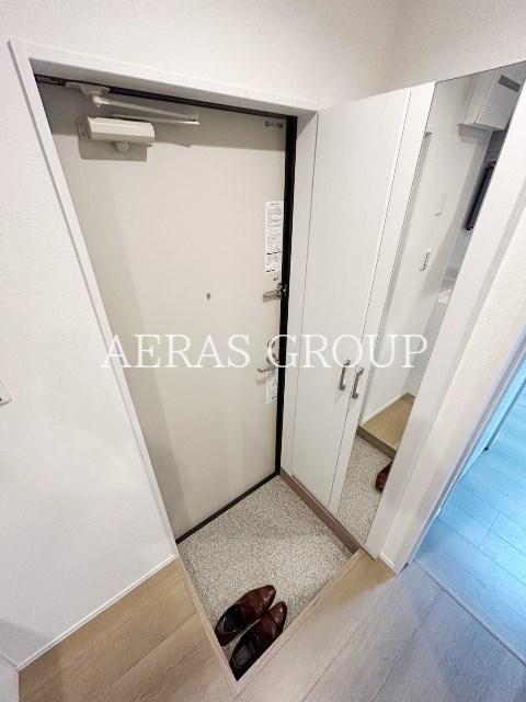 玄関　別部屋同仕様