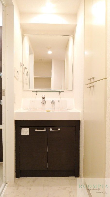 洗面設備　※同タイプ別のお部屋です。