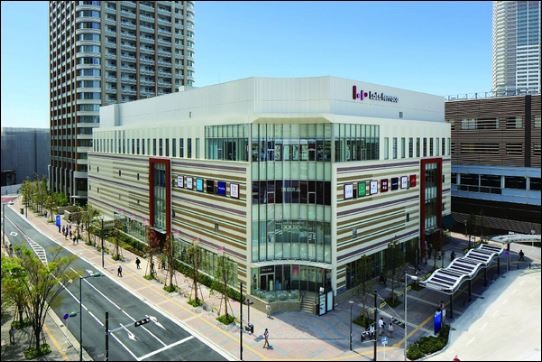 ショッピングセンター　三井ショッピングパーク ららテラス 武蔵小杉（ショッピングセンター）まで1320m