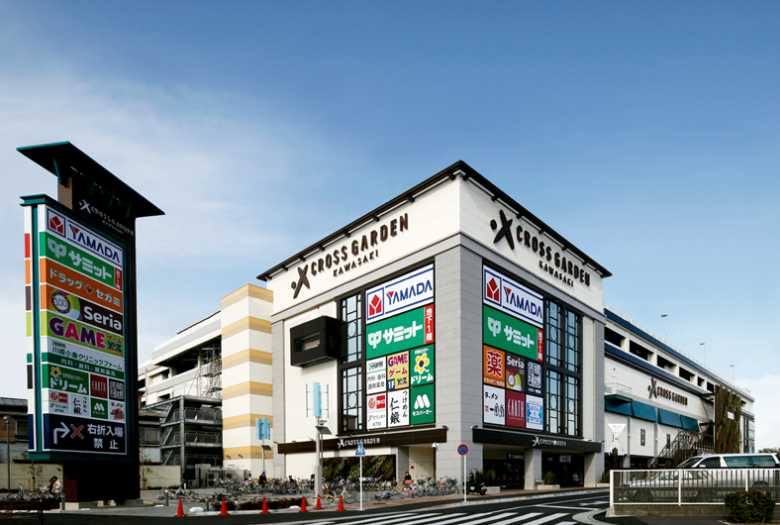 ショッピングセンター　CROSS GARDEN KAWASAKI(クロスガーデン川（ショッピングセンター）まで3923m