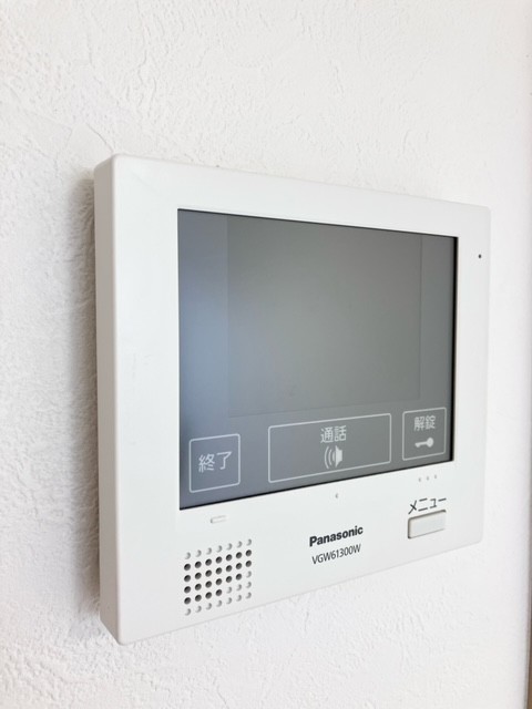 セキュリティ　防犯面に配慮したＴＶモニターホン付きです！