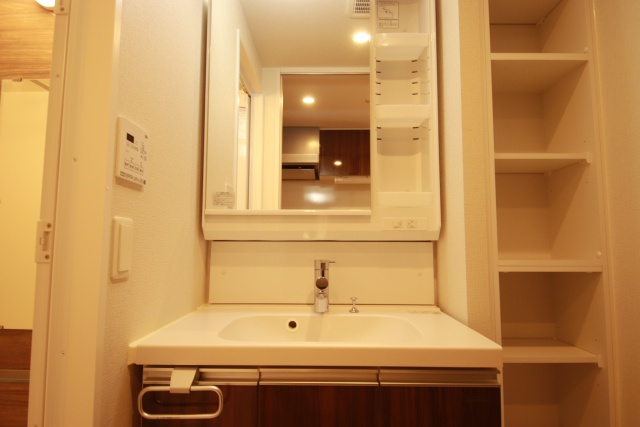 洗面設備　※別室の参考写真の為、現況優先です。