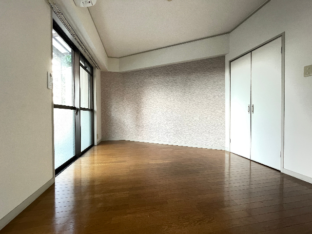 居室・リビング　広々ワンルームです