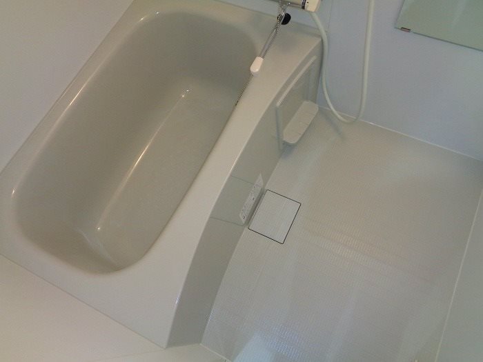 バス・シャワールーム　同物件別部屋参考写真です