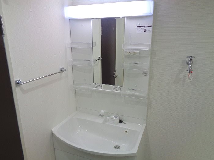 洗面設備　同物件別部屋参考写真です