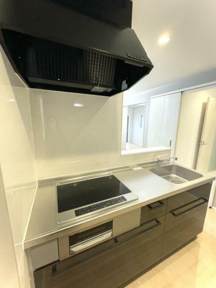 キッチン　3口キッチン