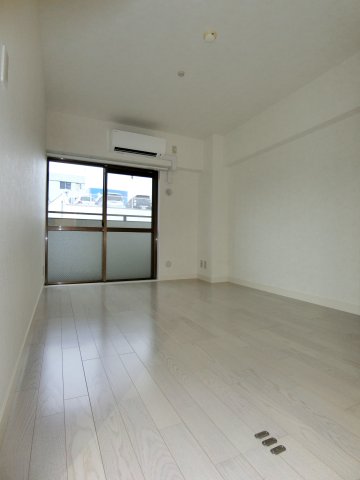 居室・リビング　同仕様