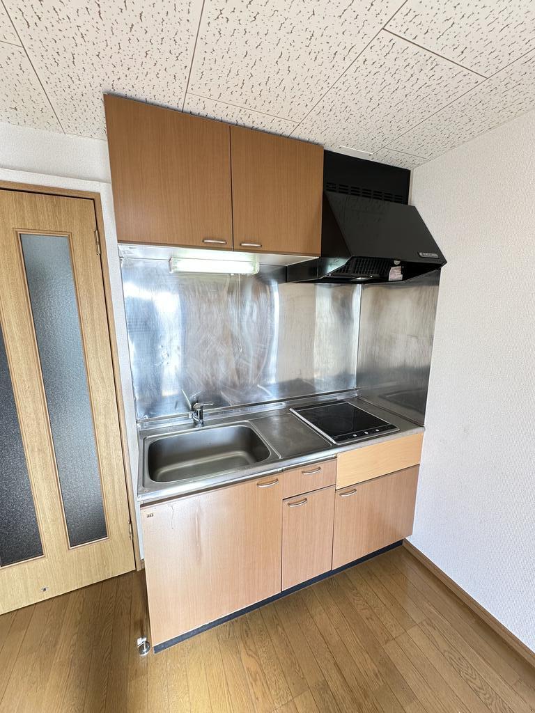 キッチン　IHコンロ2口完備