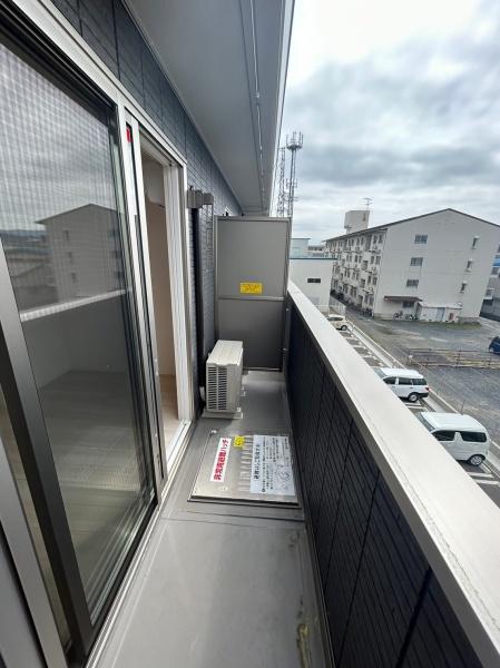 バルコニー　※同施工会社写真※
