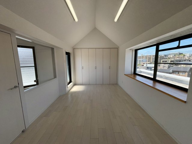 その他部屋・スペース　ローズガーデン楠元