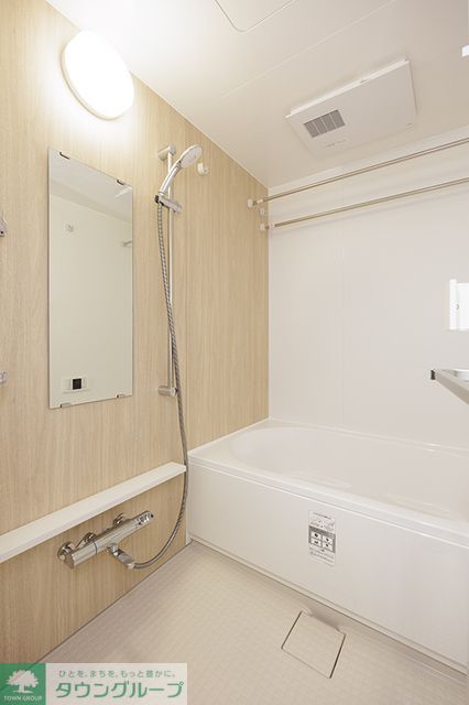 バス・シャワールーム　※写真は同タイプ住戸です。