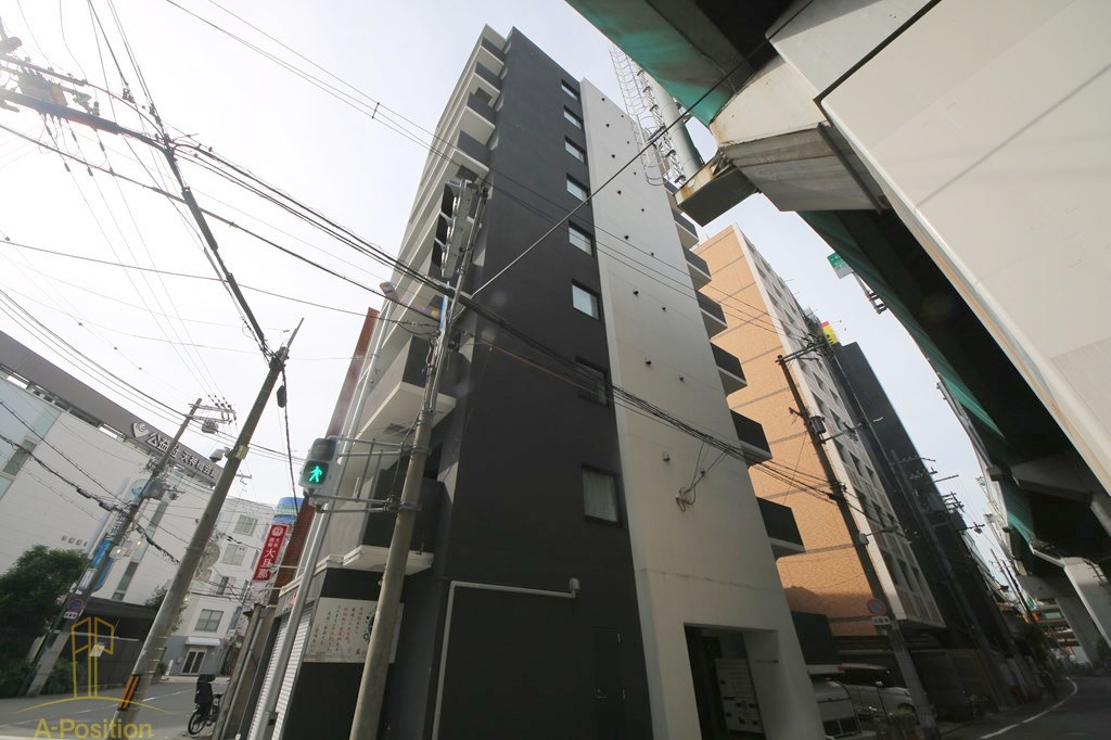 建物外観　アヴェニール天神橋