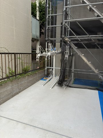駐車場　駐輪場　ラック式