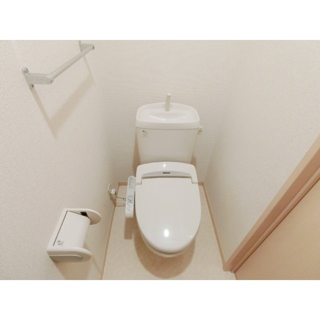 トイレ　※イメージ写真です。（同型他物件）