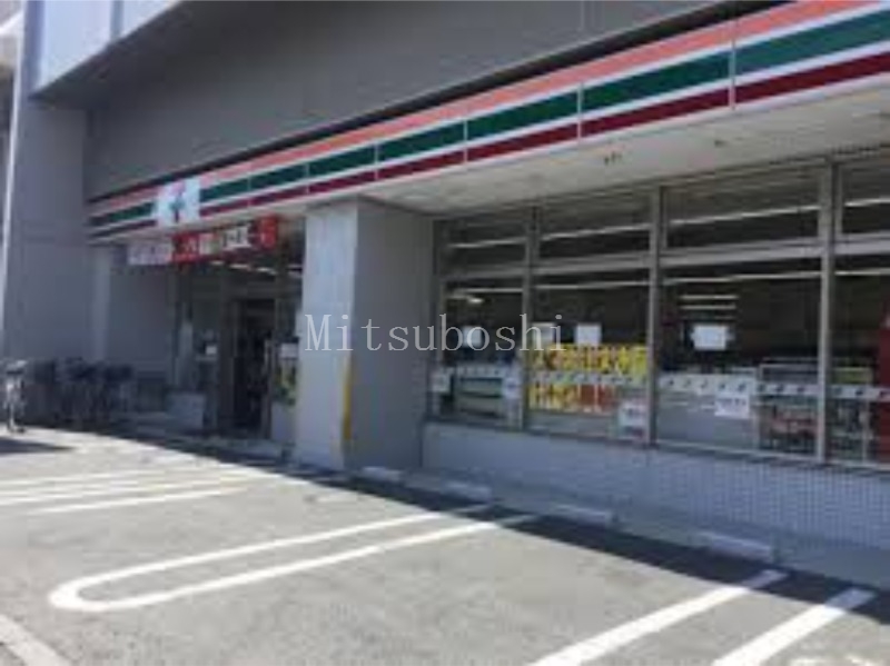 コンビニ　セブンイレブン杉並和田1丁目店（コンビニ）まで228m